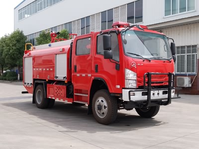 五十铃4吨森林水罐消防车 JDF5101GXFSG35/Q6